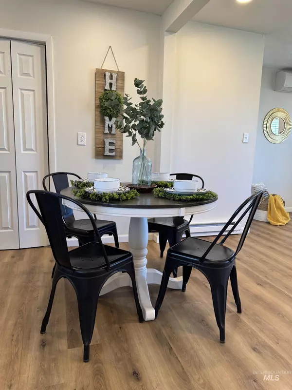 Burley, ID 83318,527 Malta Ave