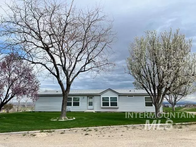 3635 SW 4th, New Plymouth, ID 83655