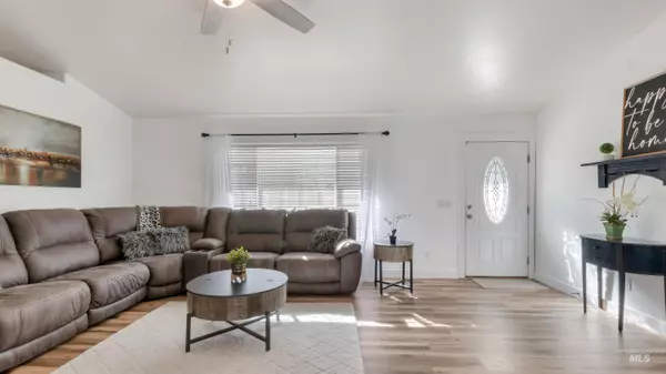 Jerome, ID 83338,596 Silver Beach Dr