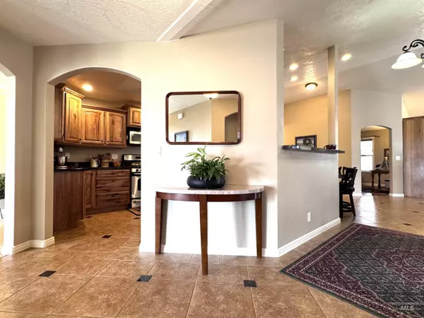 Mountain Home, ID 83647-0000,2167 NE Crestwood Pl