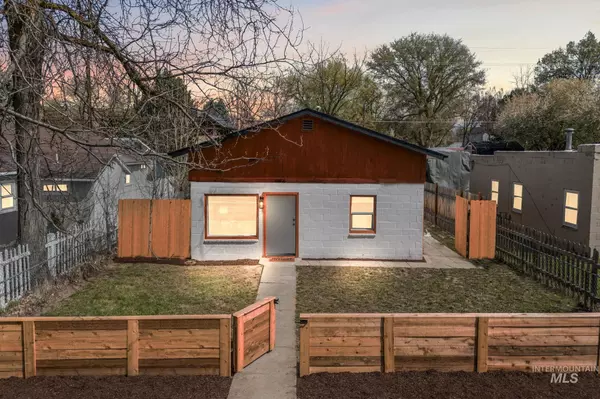 Boise, ID 83703,1916 N 32nd St