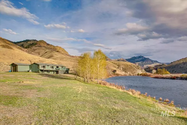 3021 Hwy 93 South, Salmon, ID 83467