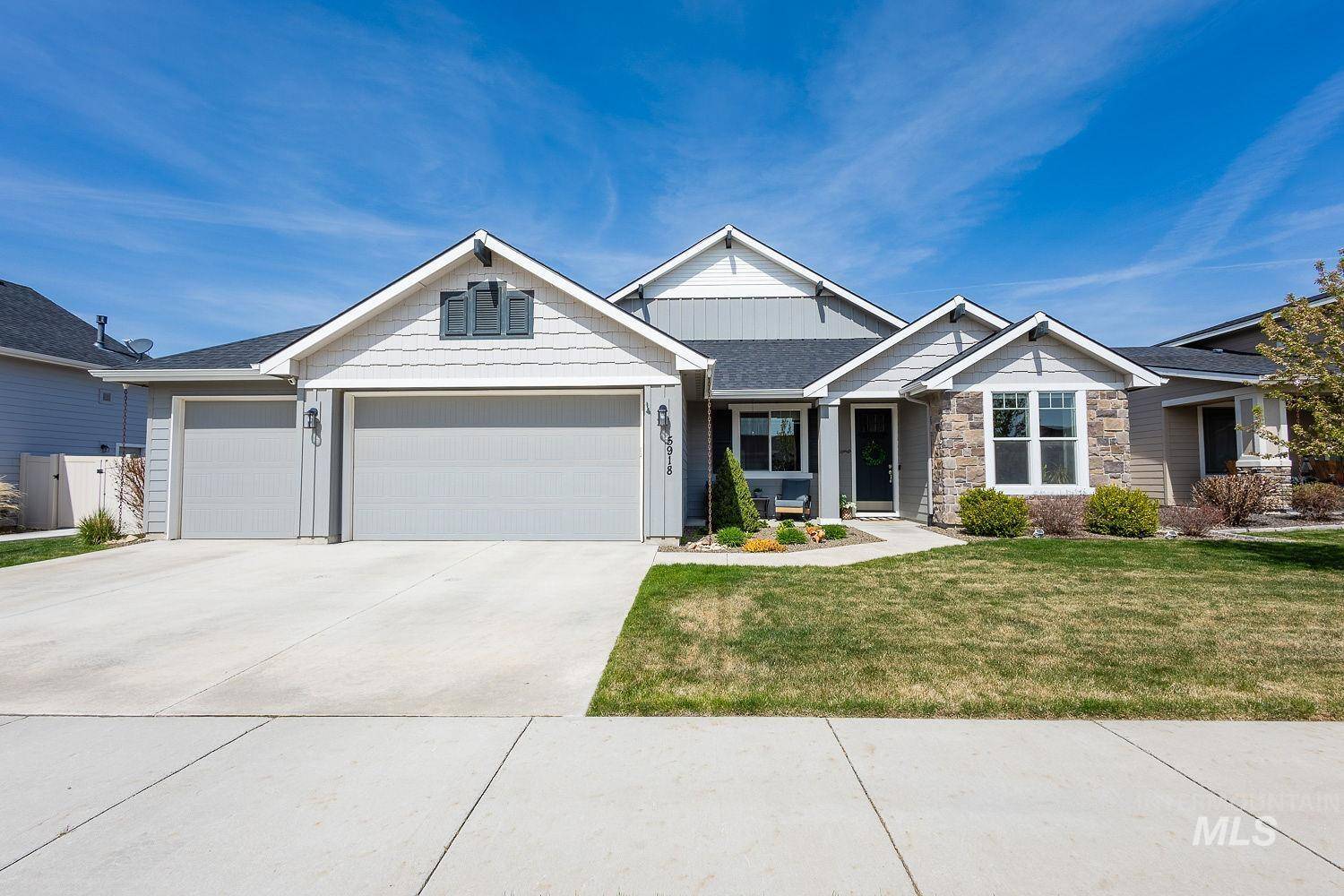 5918 W Algona, Meridian, ID 83646