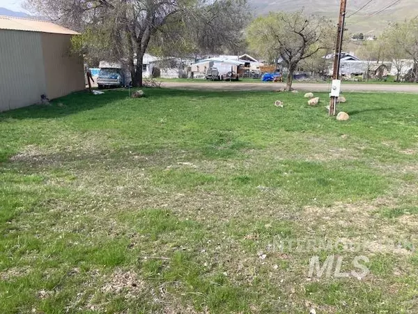 Huntington, OR 97907,Lot 3 E Madison