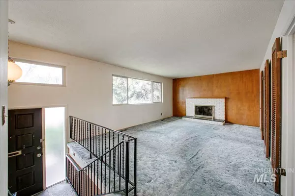 Boise, ID 83709,516 S Bitteroot Dr