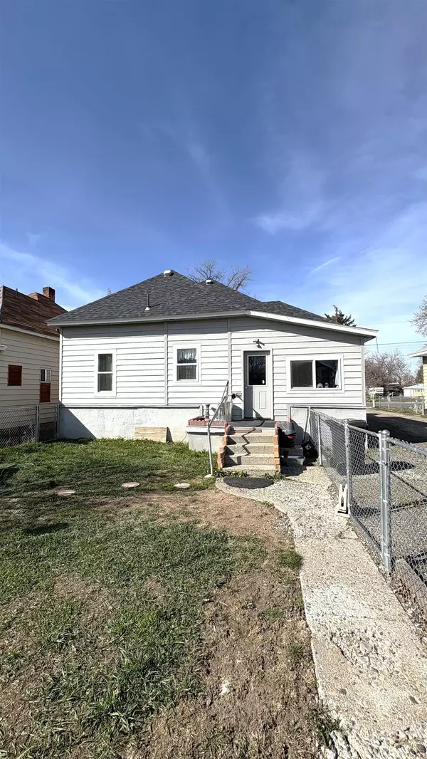 Baker City, OR 97814,1723 Valley Ave