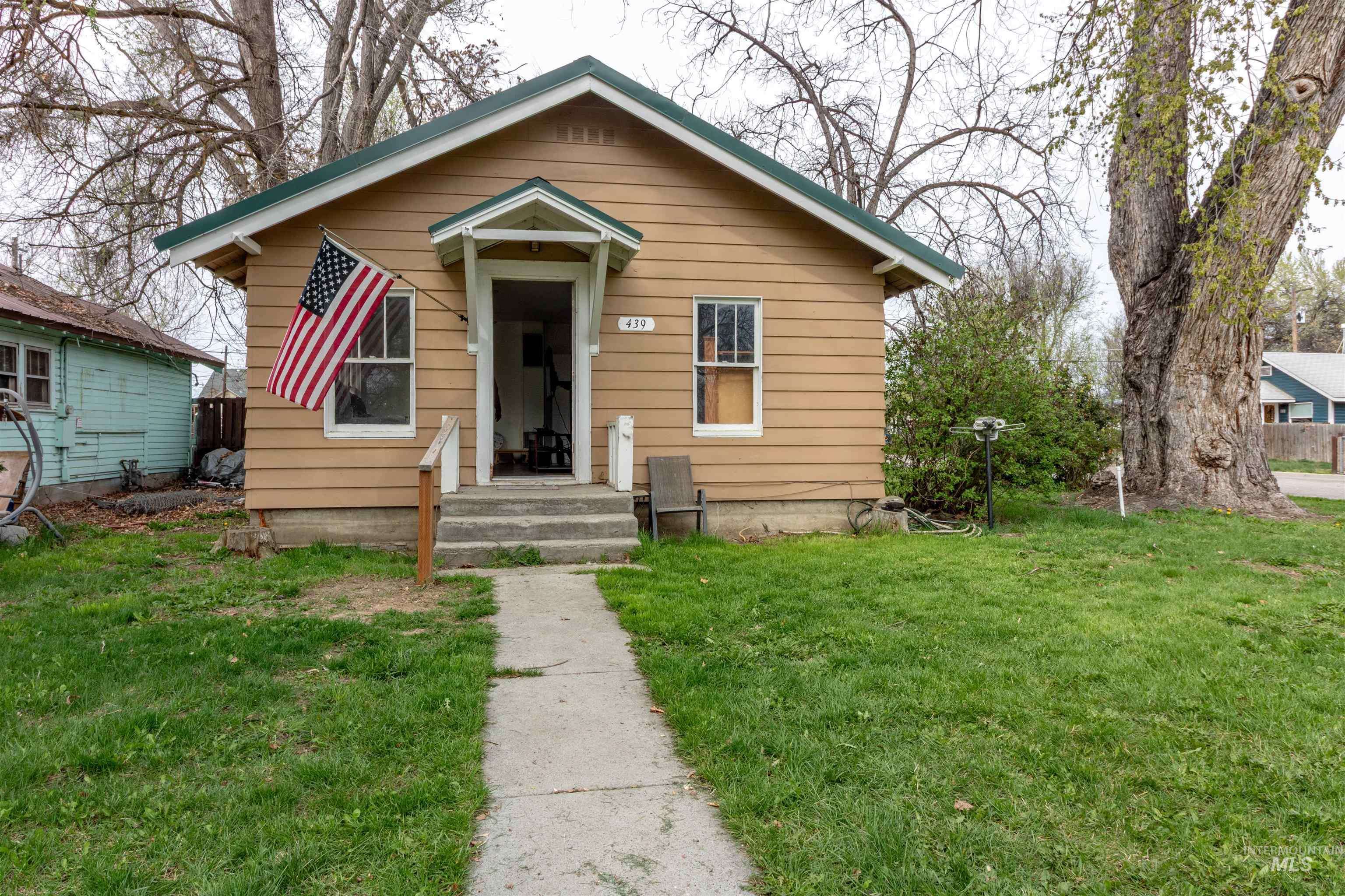 439 10th St. N., Payette, ID 83661