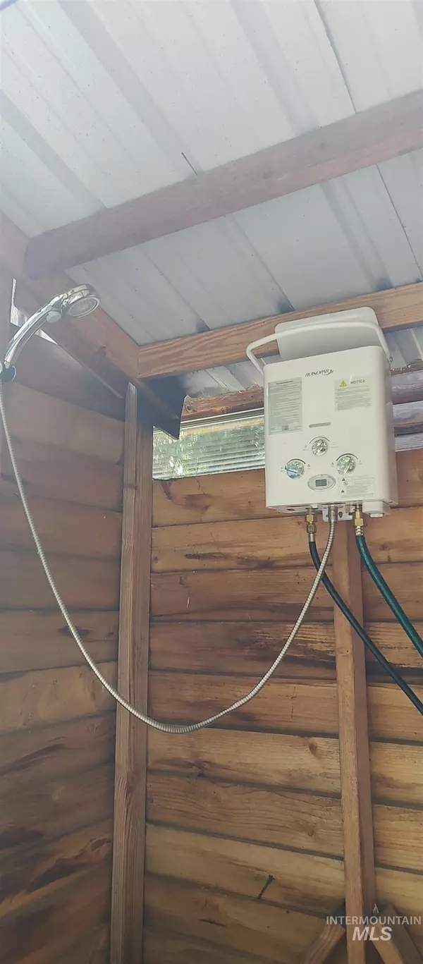 Kendrick, ID 83537-9751,1007 Enchanted Ln.