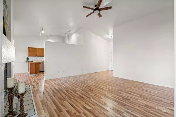 Nampa, ID 83651,81 N Mirage St