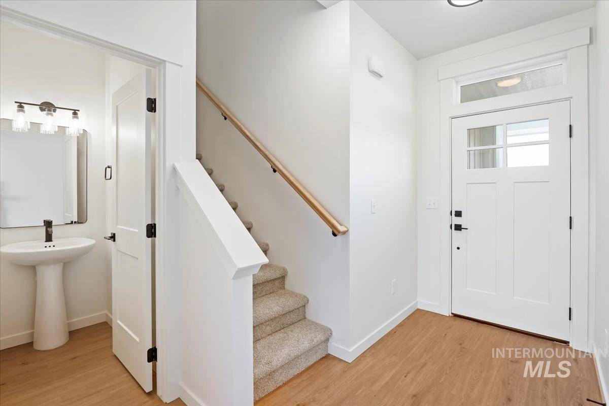 Payette, ID 83661,305 N 18th Way