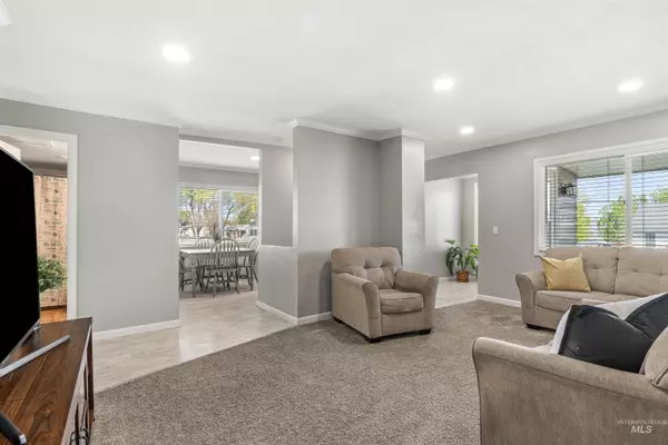 1924 Cedar Avenue, Lewiston, ID 83501