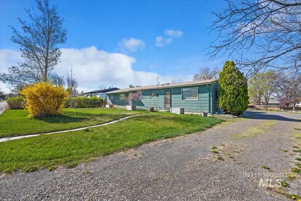 Buhl, ID 83316,715 14th Ave