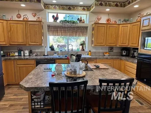 Adrian, OR 97901,631 Pheasant Rd