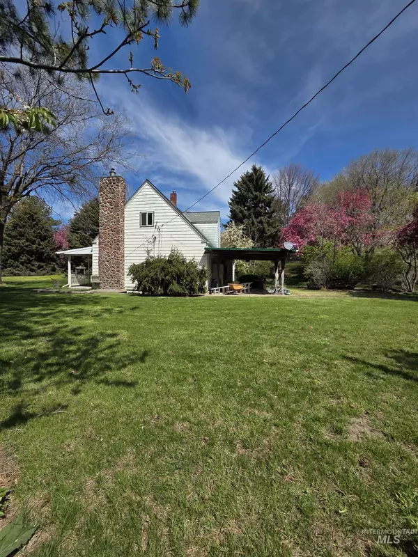 Pomeroy, WA 99347,134 S Deadman Rd