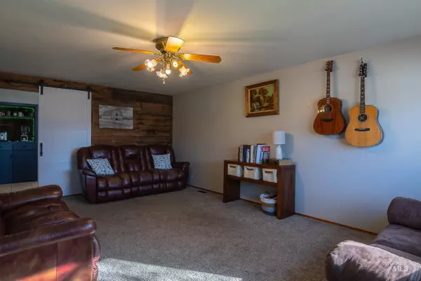 Nampa, ID 83651,1415 10th Ave. South