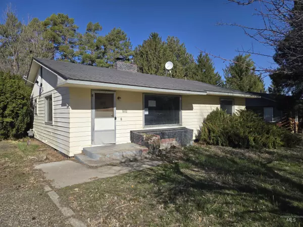 Shoshone, ID 83352,507 N Birch St