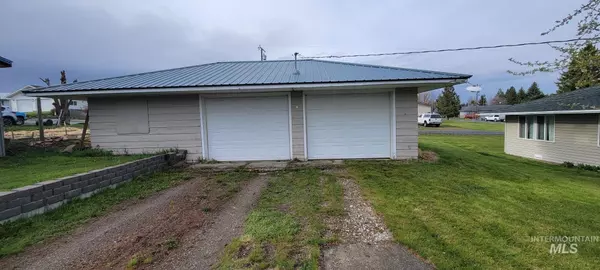 Cottonwood, ID 83522,1401 Lewiston Street
