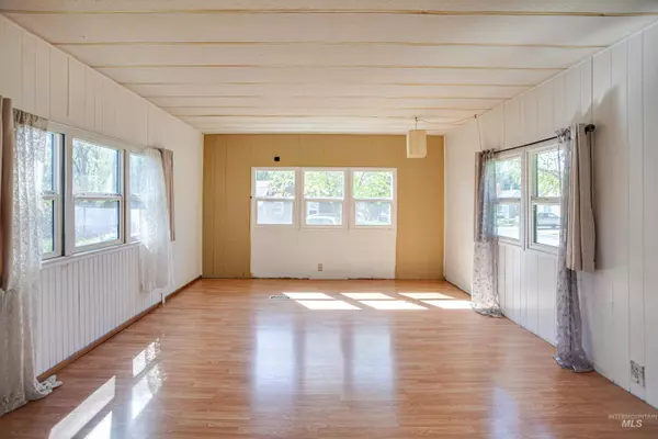 Boise, ID 83705,4211 W Cassia St