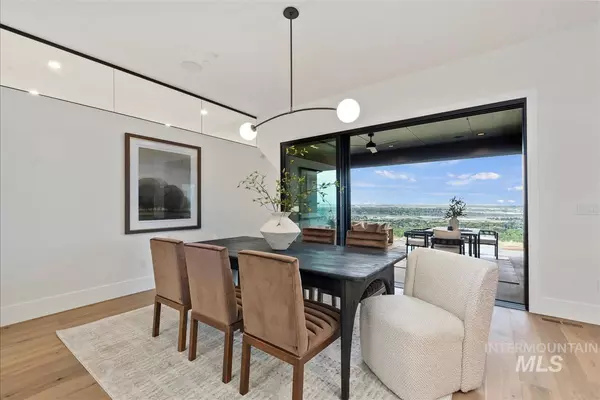 Boise, ID 83712,3565 E Interstellar Ct.