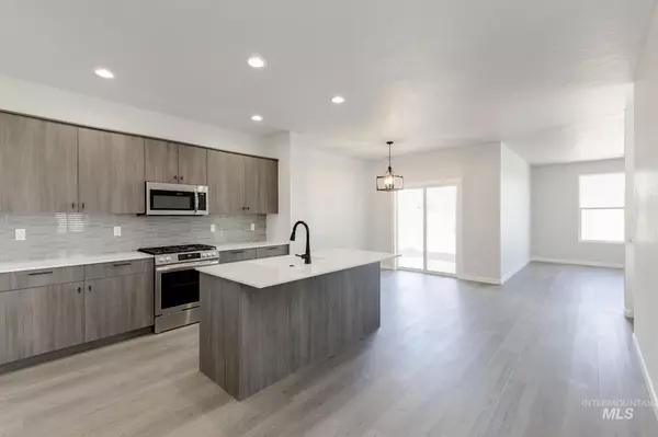 Meridian, ID 83642,4188 E Woodmurra St