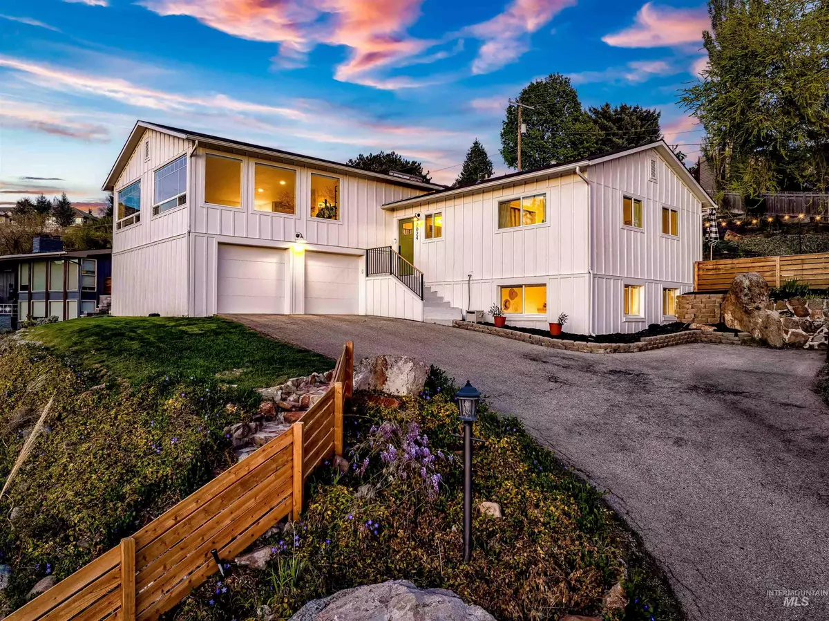 Boise, ID 83712,2024 S Travertine