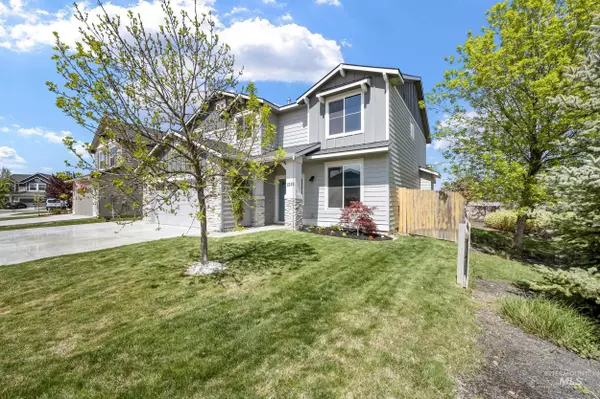 Meridian, ID 83646,1228 W Apple Pine St.