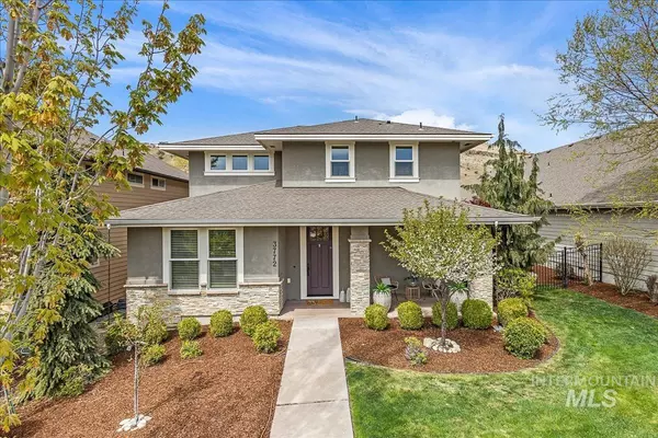 3772 E Timbersaw Dr, Boise, ID 83716-5514