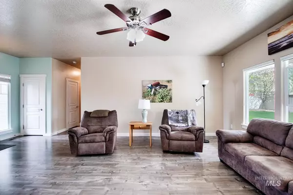 Kuna, ID 83634,2223 W Caliret St.