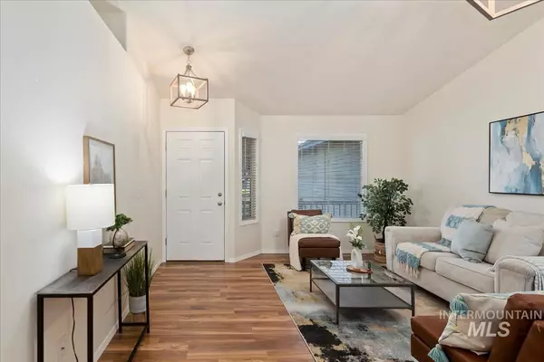 Boise, ID 83713,13349 Foxfire Ct