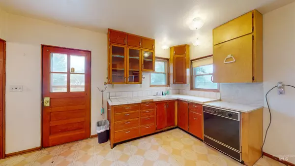 Dietrich, ID 83324,149 N Park St