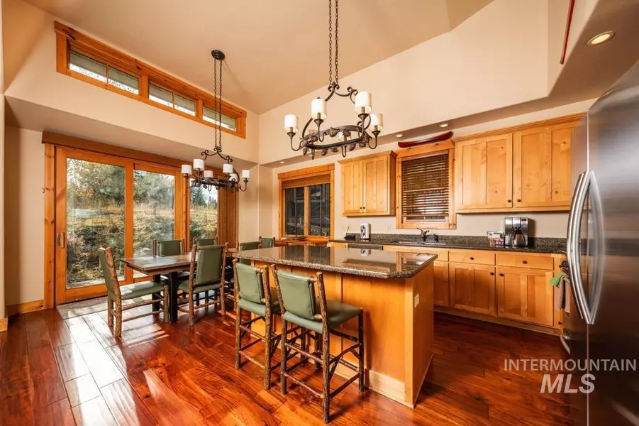 1329 Hearthstone Court, Mccall, ID 83638