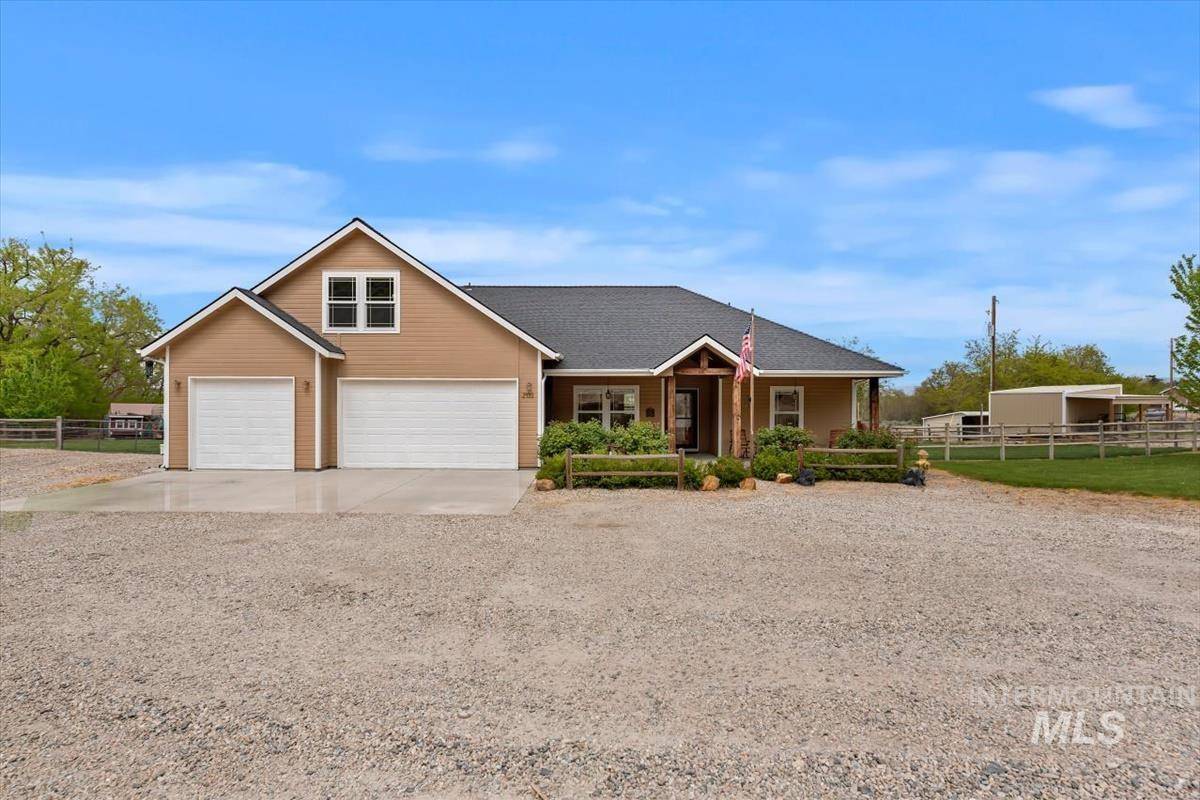 2492 W South Slope Rd, Emmett, ID 83617-9798