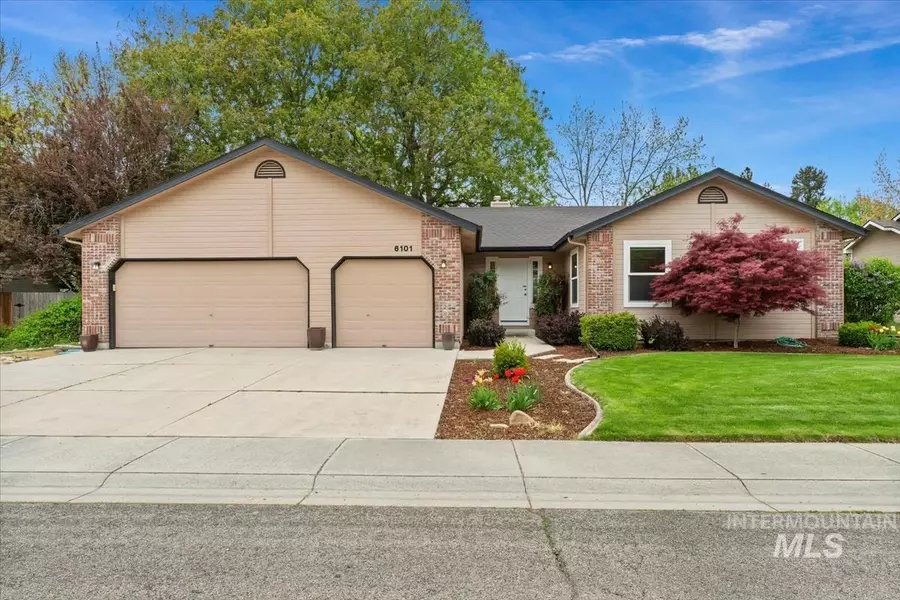 6101 N Drake Way, Garden City, ID 83714