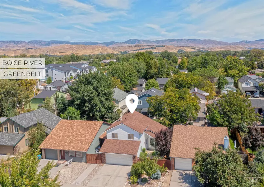 6058 N River Glen Pl, Garden City, ID 83714