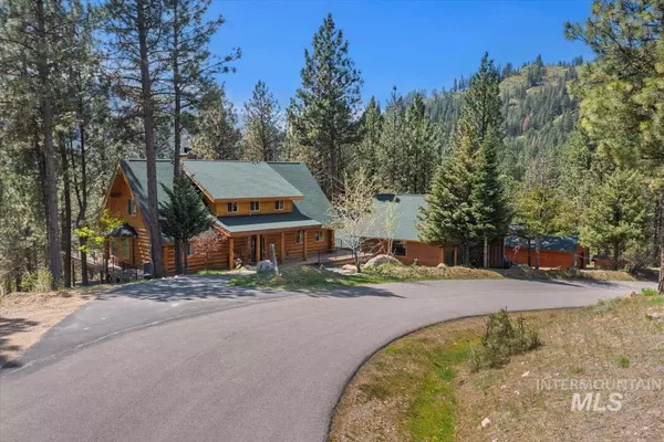 Garden Valley, ID 83622,93 Blue Shadow