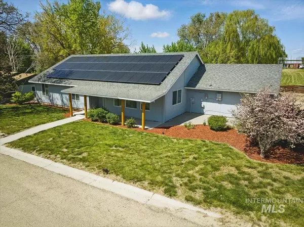 Parma, ID 83660,911 E Fisk Avenue