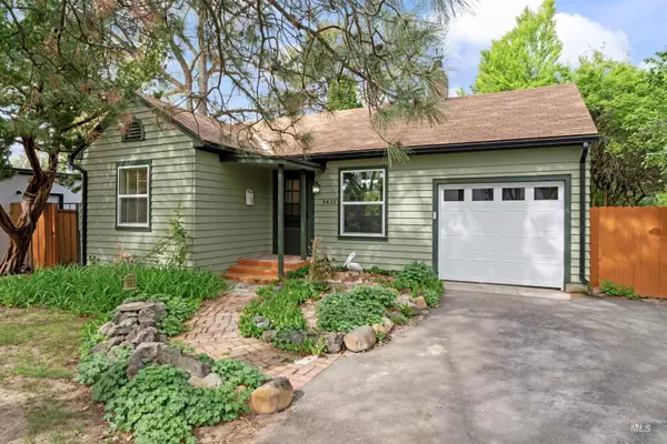 3431 W Meadow Drive, Boise, ID 83706