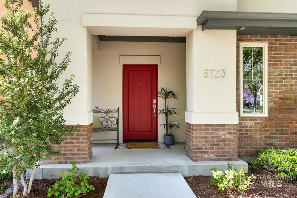 Boise, ID 83714,5723 W Hidden Springs Dr