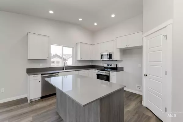 Star, ID 83669,2301 N Carly Ave