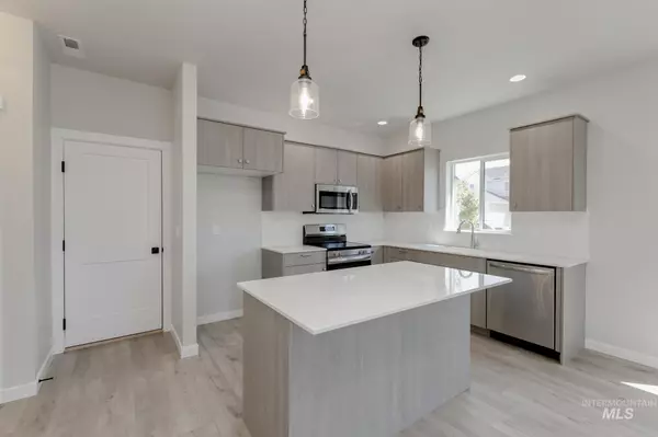 Boise, ID 83709,7063 W Madronawood St