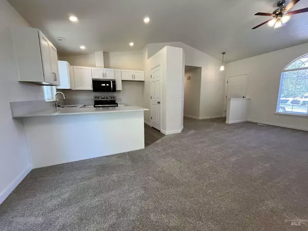 Meridian, ID 83646,2779 N Old Stone Way