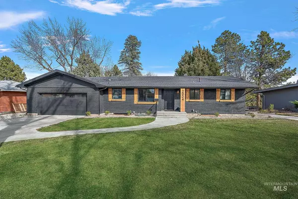 2024 S Broadmoor Dr, Boise, ID 83705