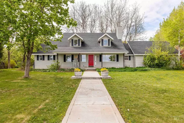 Hansen, ID 83334-5106,3946 E 3600 N