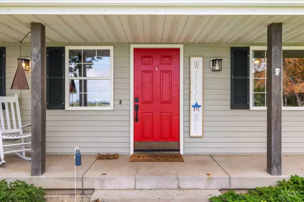 Hansen, ID 83334-5106,3946 E 3600 N