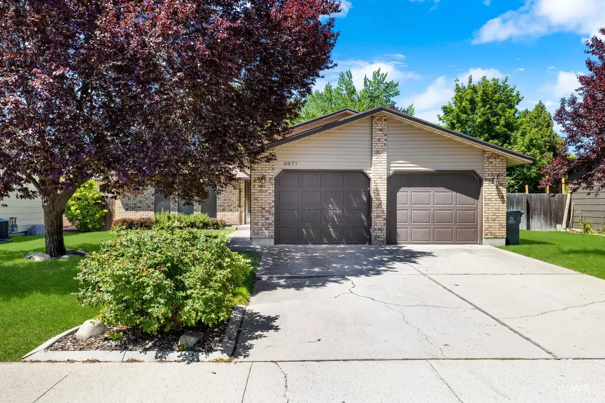 Boise, ID 83706,3877 S West Point Pl