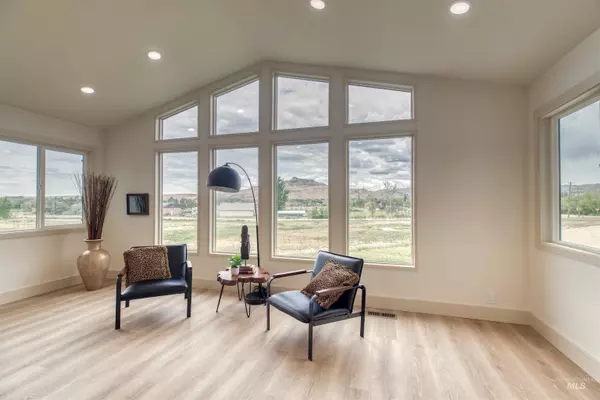 3131 Fuller Rd, Emmett, ID 83617