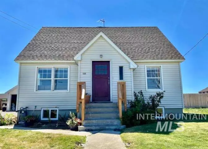 1325 W 7th, Weiser, ID 83672-1103