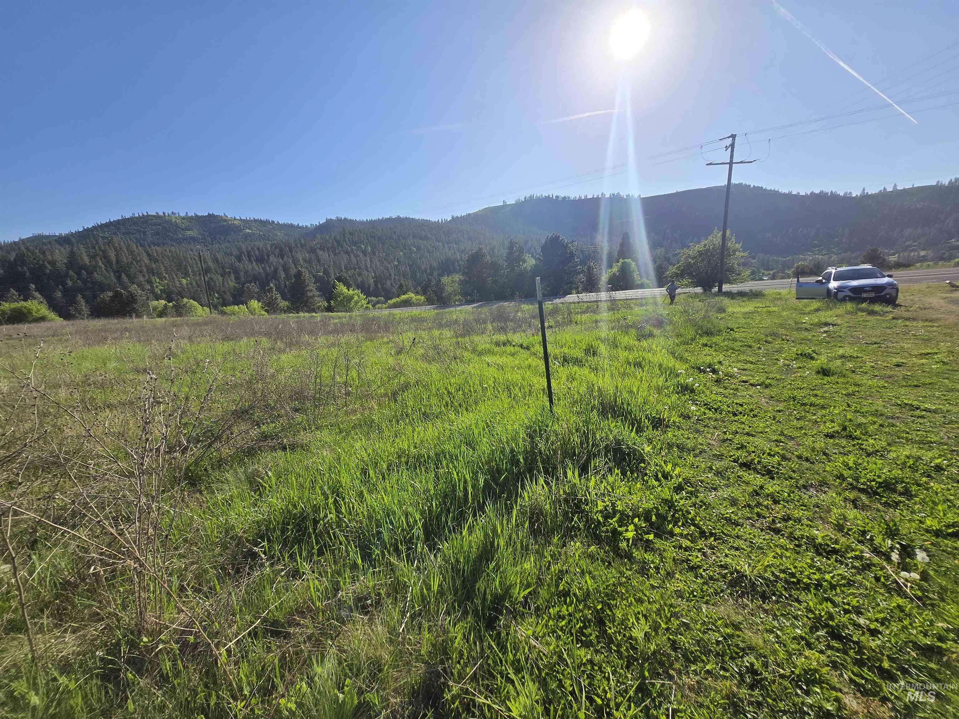 Kamiah, ID 83536,Hwy 12