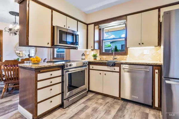 Caldwell, ID 83605,1904 Butte View Dr