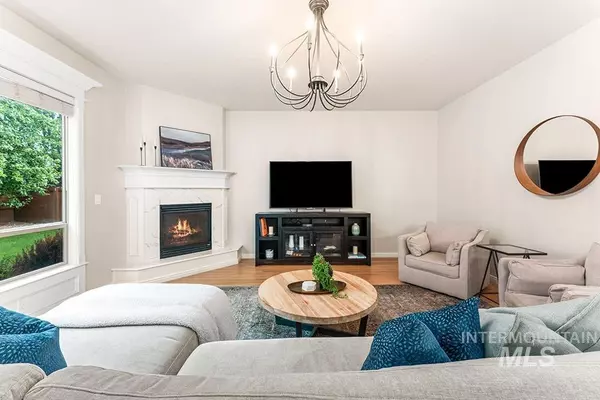 Meridian, ID 83646,3844 N Colbourne Way